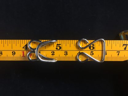 TUTU Hook & Eye